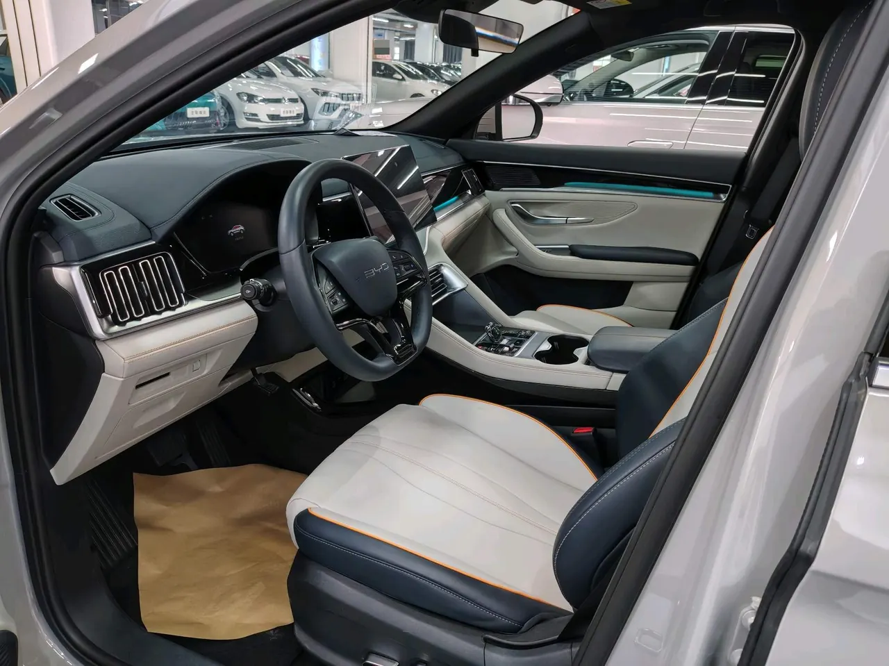 BYD Song PLUS New Energy 2023 Song PLUS DM-i 1.5 Stepless Champion Edition 110KM Flagship Automatic Gear 8