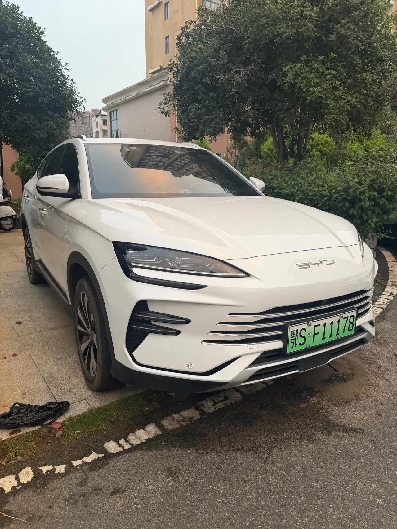 BYD Song PLUS New Energy 2024 Song PLUS DM-i 1.5 Stepless Glory Edition 150km Flagship PLUS 5G Automatic 3