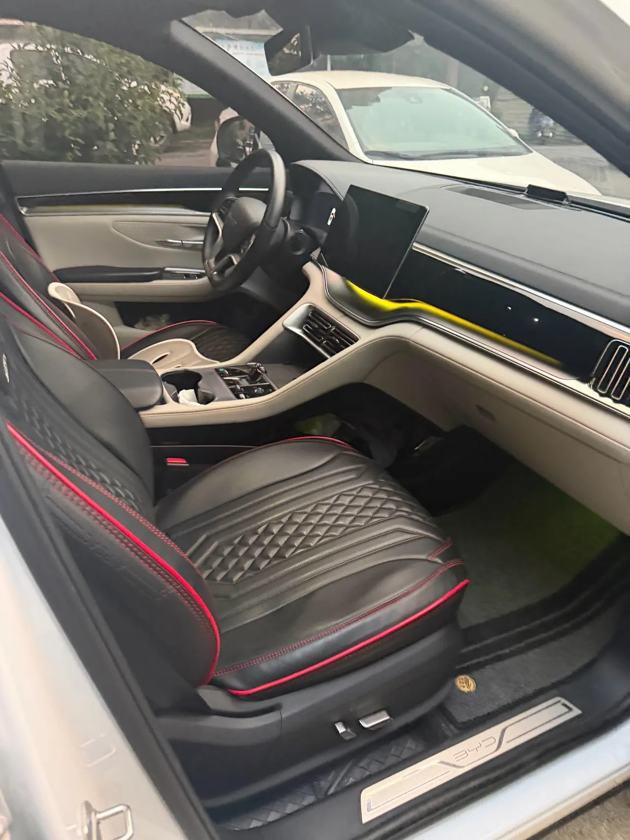 BYD Song PLUS New Energy 2024 Song PLUS DM-i 1.5 Stepless Glory Edition 150km Flagship PLUS 5G Automatic 4