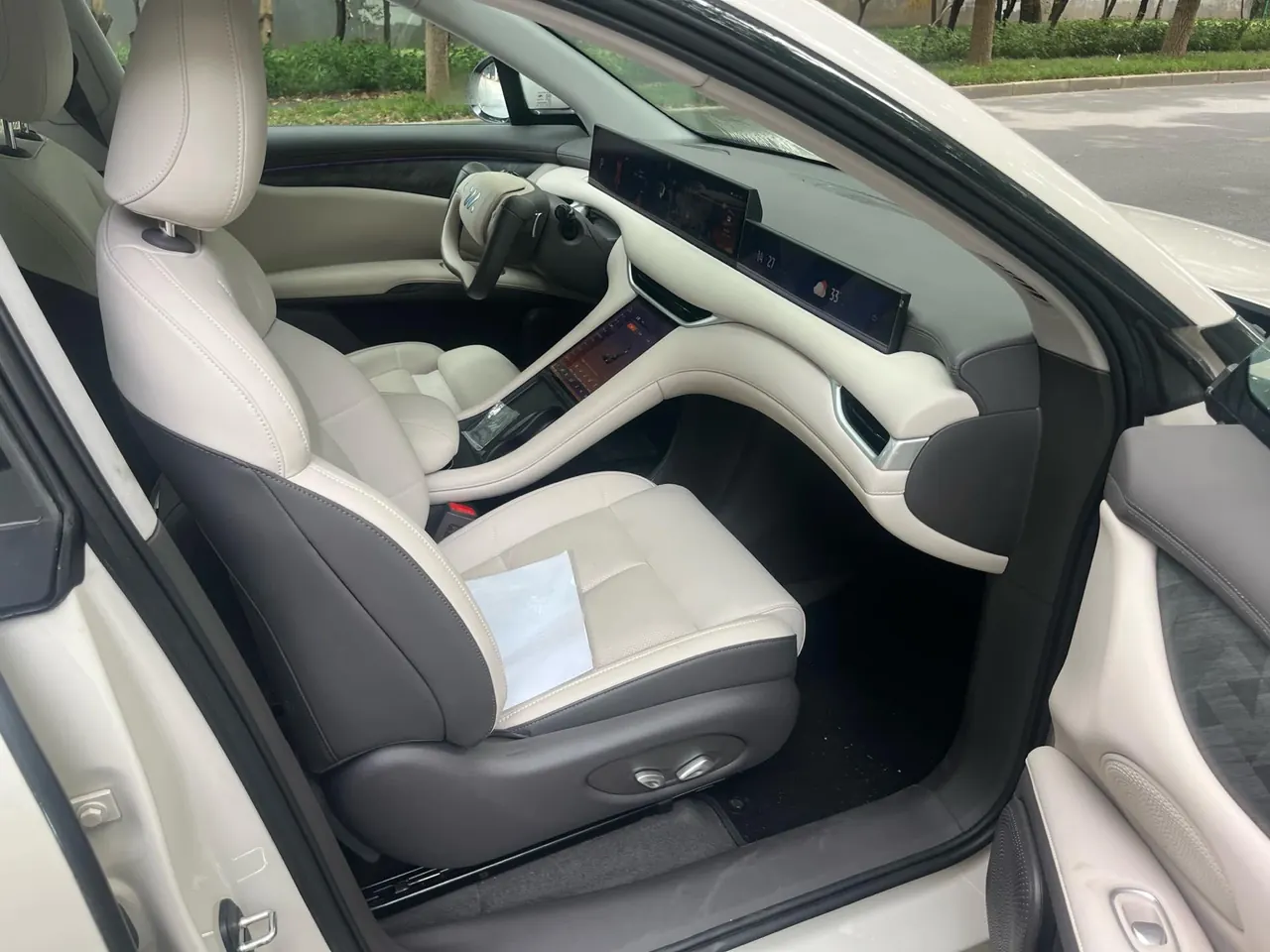 IM 2023 IM LS6 Max Standard Edition Automatic Gear 2