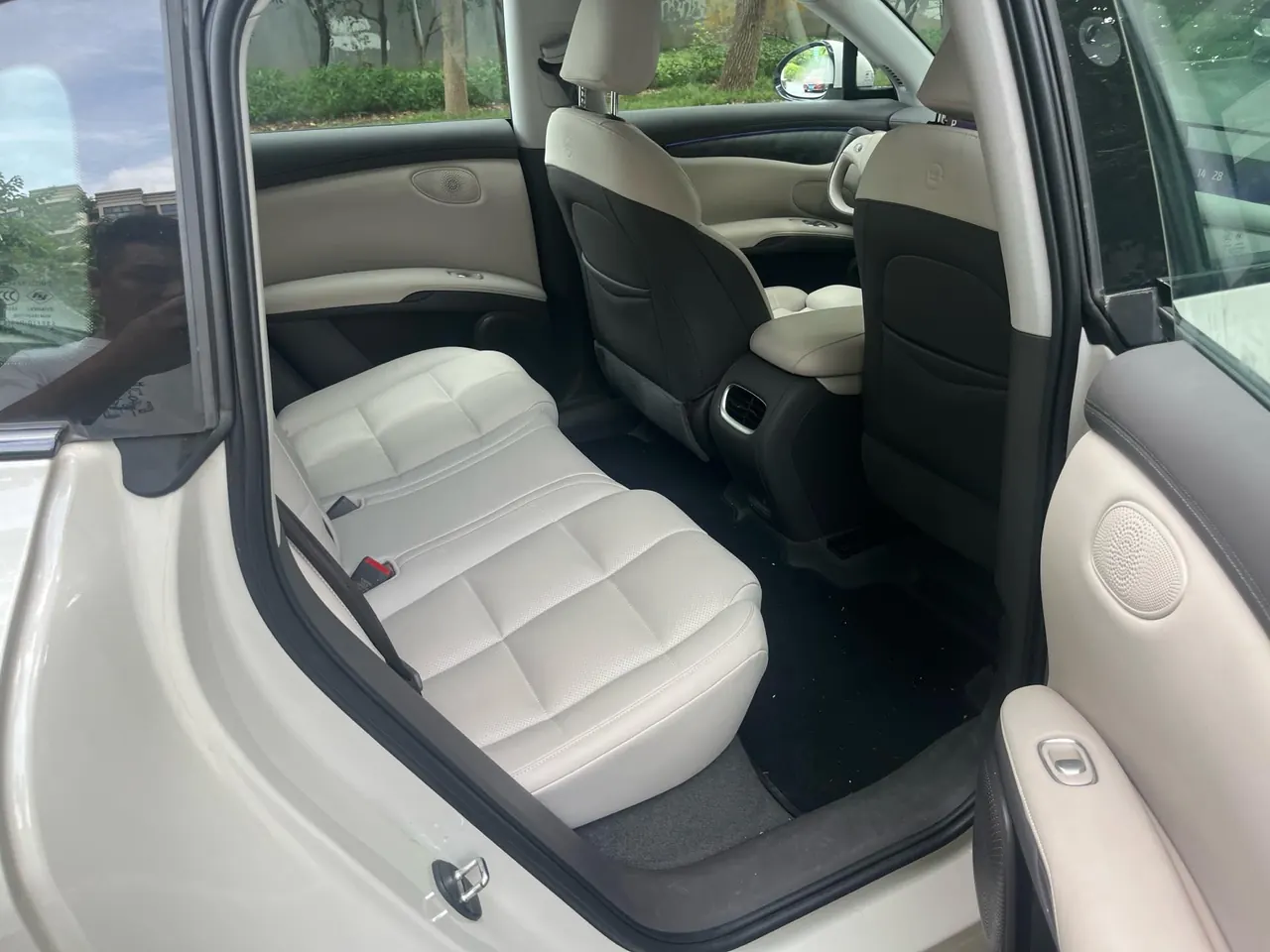 IM 2023 IM LS6 Max Standard Edition Automatic Gear 3