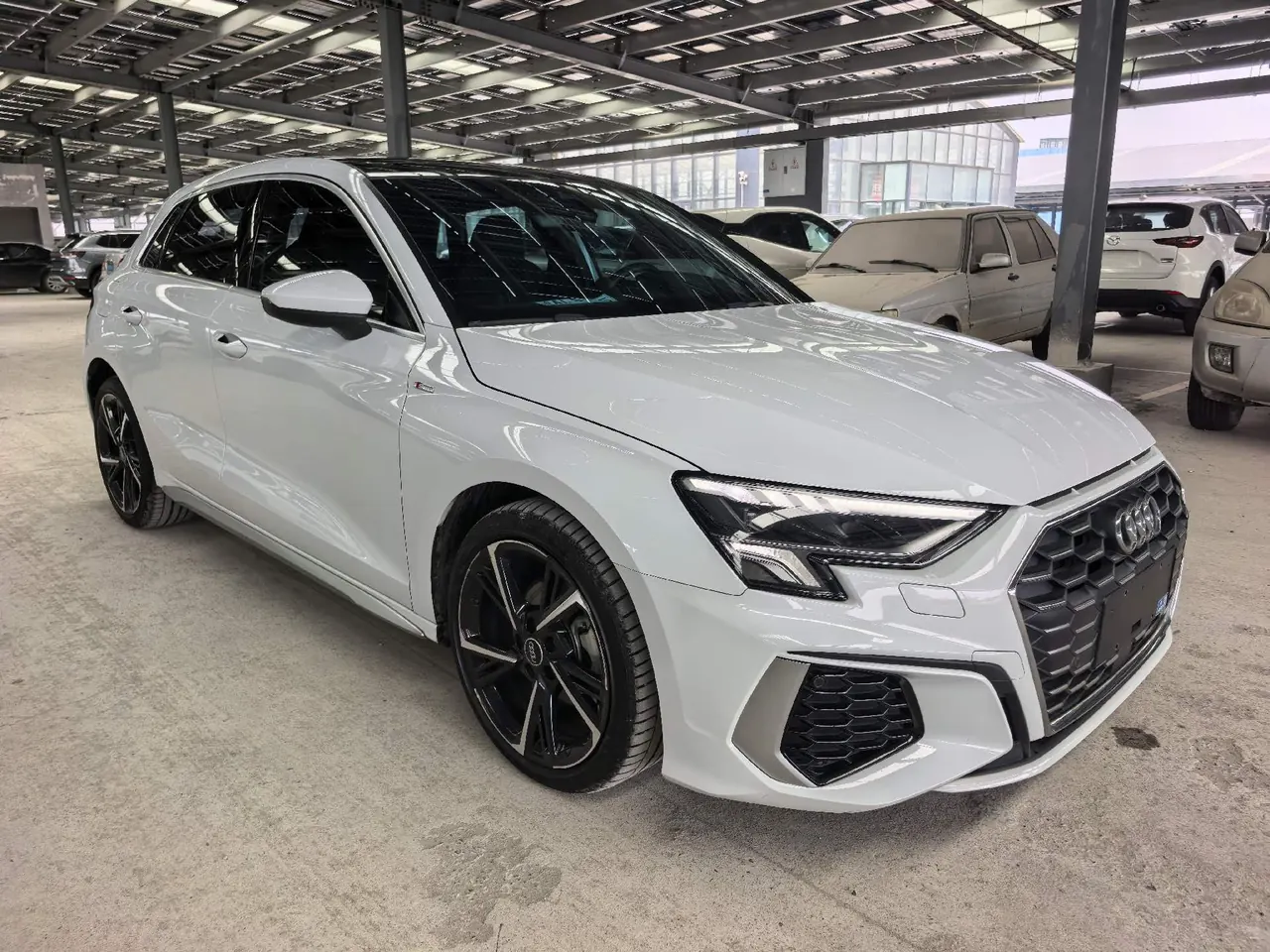Audi 2022 A3 Sportback 1.4TFSI 35TFSI Fashion Sports Automatic 3