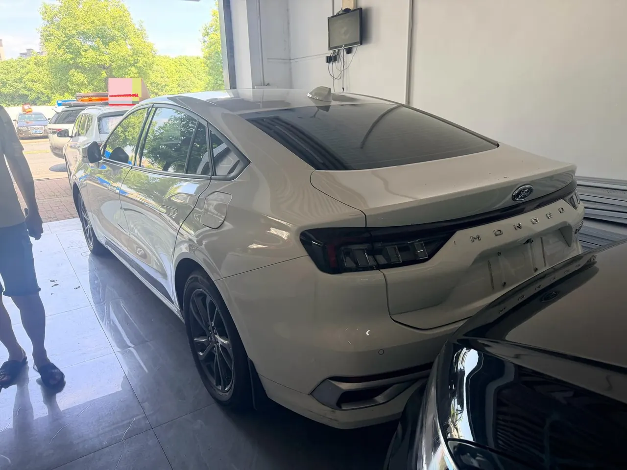 Ford 2025 Mondeo 1.5T EcoBoost Shuya Automatic Gear 5