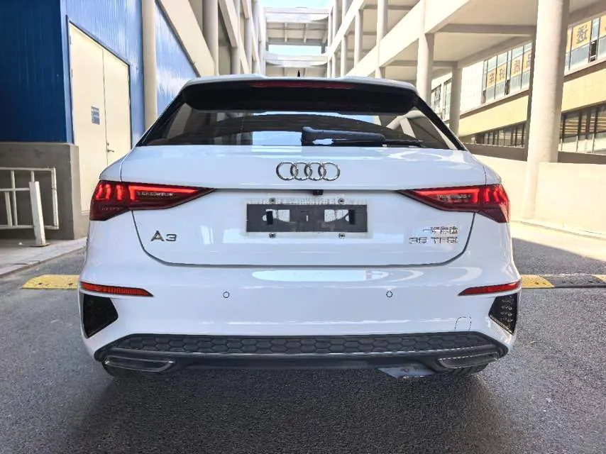 Audi 2022 A3 Sportback 1.4TFSI 35TFSI Fashion Sports Automatic 6