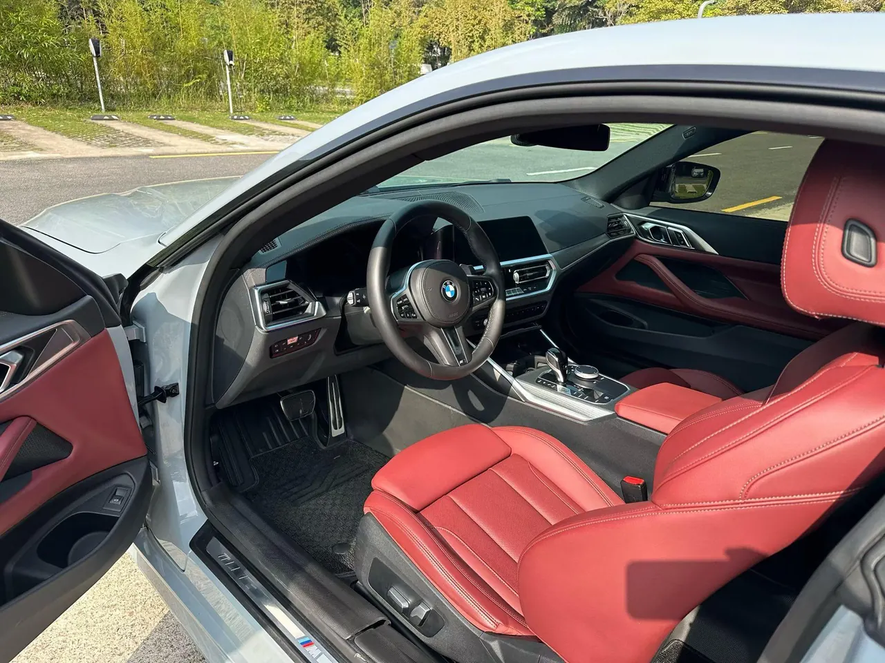BMW 4 Series (Imported) 2022 425i Coupe 2.0T M Sports Obsidian Night Suit Automatic Gear 4