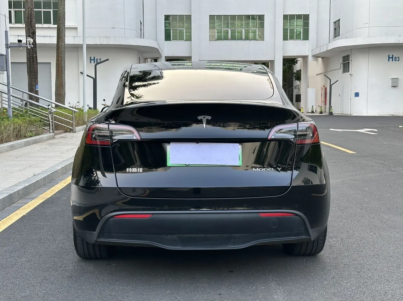 Tesla 2022 Model Y rear-wheel drive version (facelift) automatic gear 5
