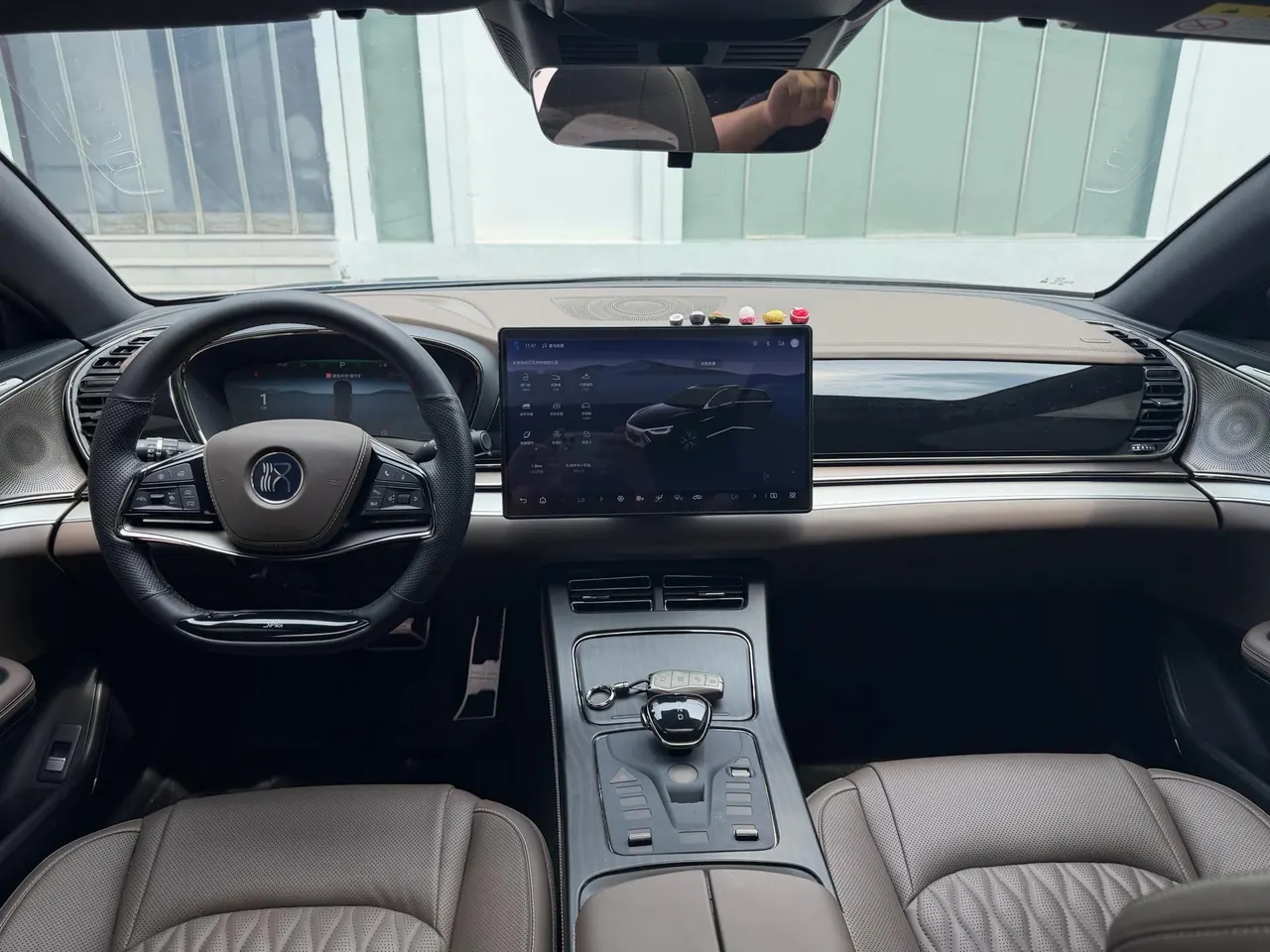 BYD 2024 Han DM-i 1.5T stepless glory version 121KM noble automatic gear 4