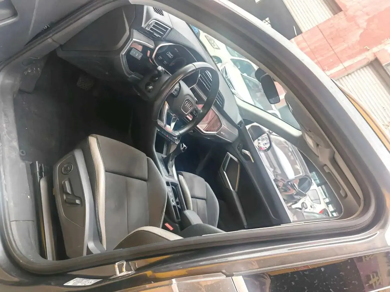 Audi 2022 Q3 1.4TFSI 35TFSI Fashion Dynamic Automatic 2