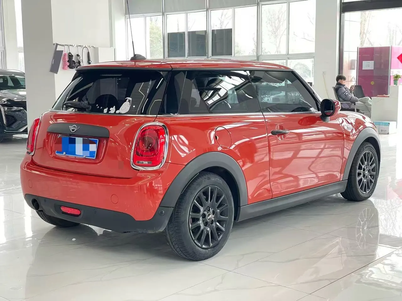 MINI Mini (imported) 2020 Mini One PLUS 1.5T automatic gear 4