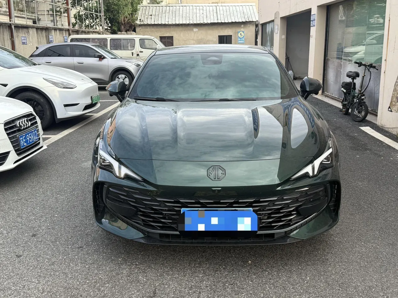 MG 2025 MG7 1.5T 300 Elegant Automatic Gear 2