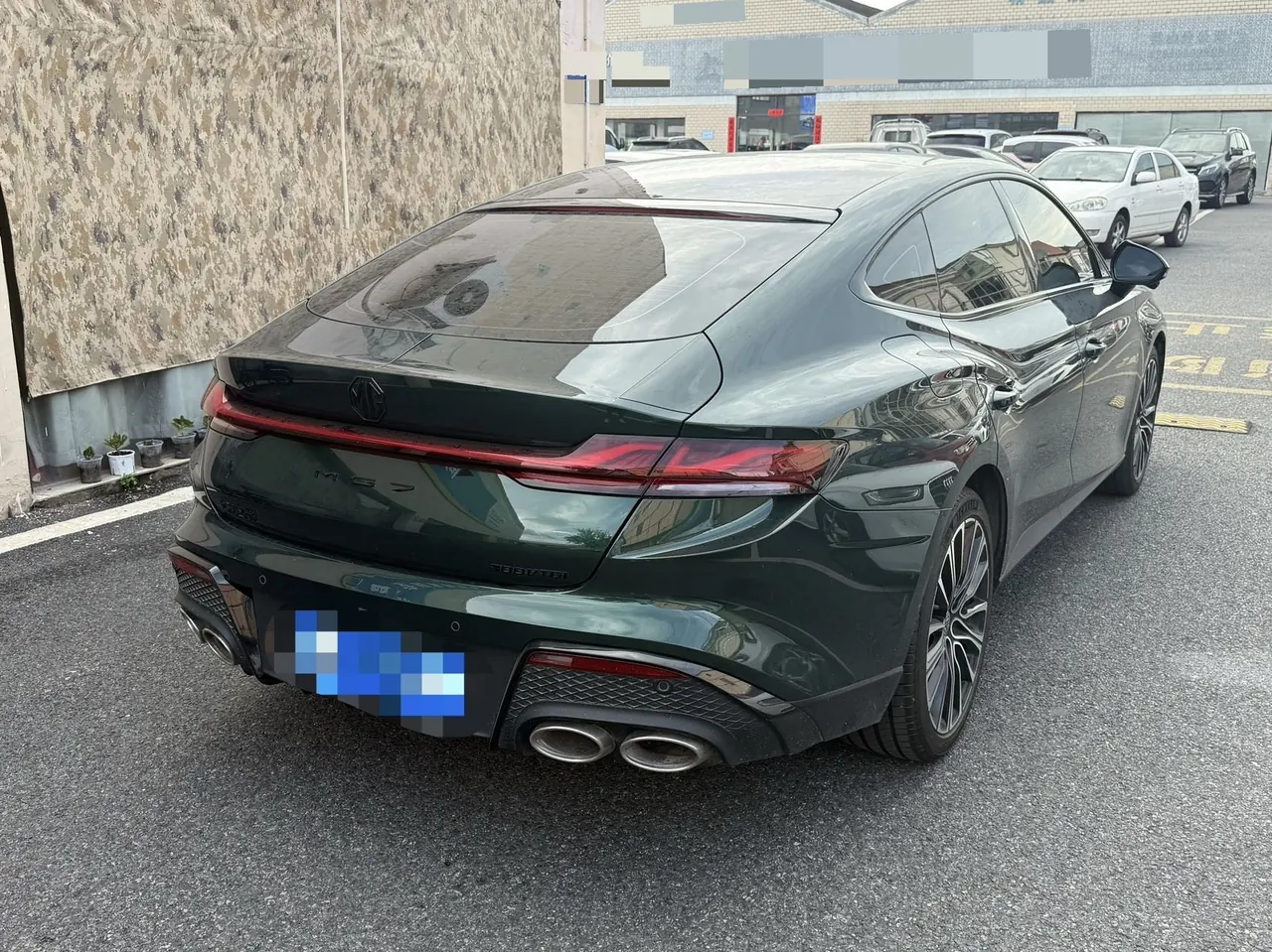 MG 2025 MG7 1.5T 300 Elegant Automatic Gear 5