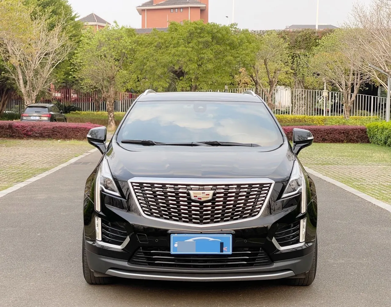 Cadillac 2020 XT5 2.0T 28T Luxury Automatic Gear 2