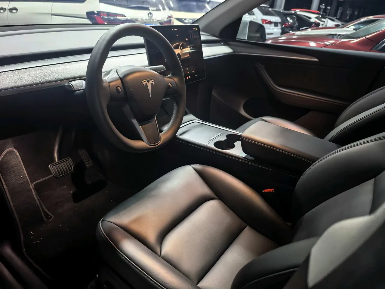 Tesla 2024 Model Y rear-wheel drive version automatic transmission 5