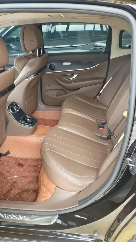 Mercedes Benz E Class 2023 E 300 L 2.0T Sports Luxury Automatic Gear 5