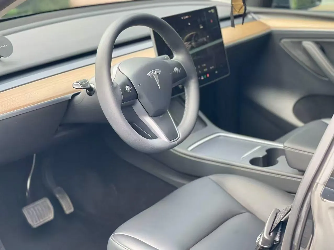 Tesla 2022 Model Y long endurance all-wheel drive version automatic transmission 7