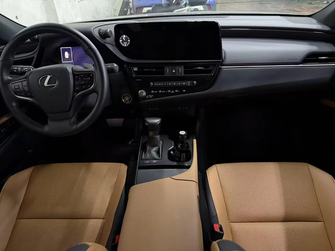 Lexus ES (Imported) 2022 ES300h 2.5 Stepless Premium Edition Automatic Gear 4