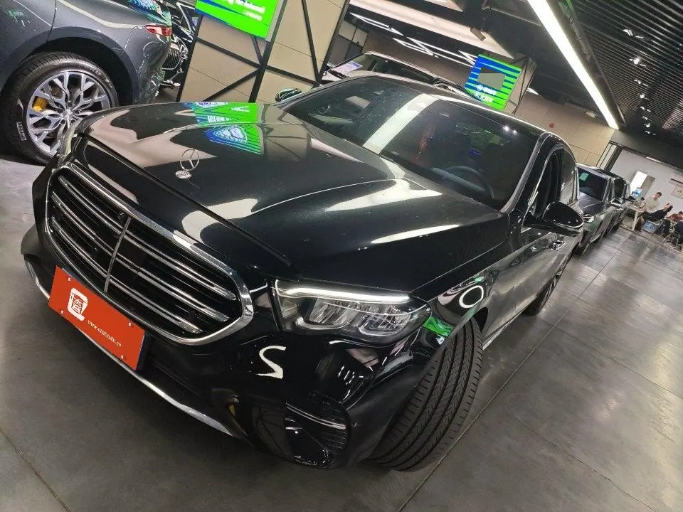 Open image lightbox: Mercedes Benz E Class 2024 E 300 L 48V 2.0T Luxury Automatic Gear