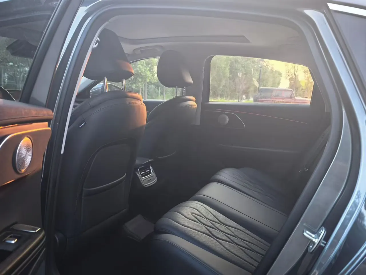 Chery 2025 Fengyun A8L 1.5TGDI 145km Luxury Automatic Gear 5