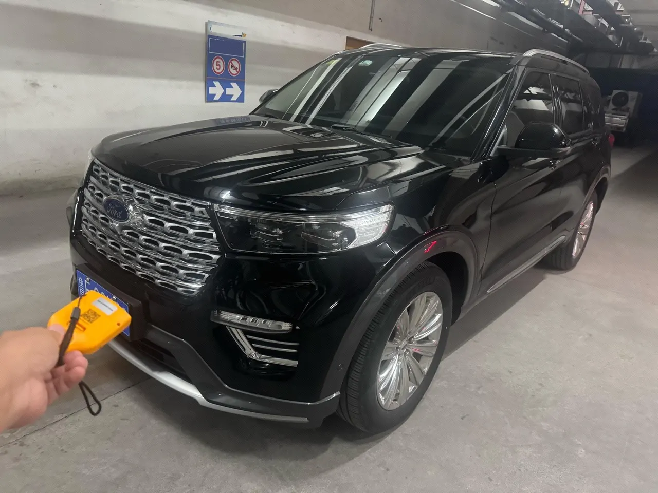 Open image lightbox: Ford 2020 Explorer 2.3T EcoBoost 285 Four-wheel Drive Titanium Edition 7-seat Automatic Gear