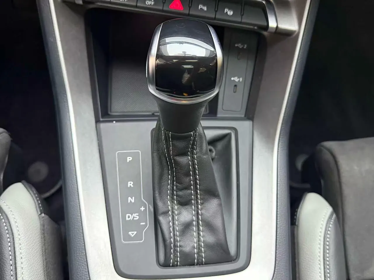 Audi 2022 Q3 1.4TFSI 35TFSI Fashion Dynamic Automatic 8