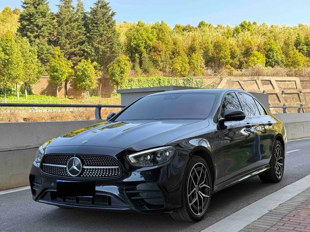 Open image lightbox: Mercedes Benz E-Class (Imported) 2023 E 300 2.0T Luxury Sports Edition Automatic Gear