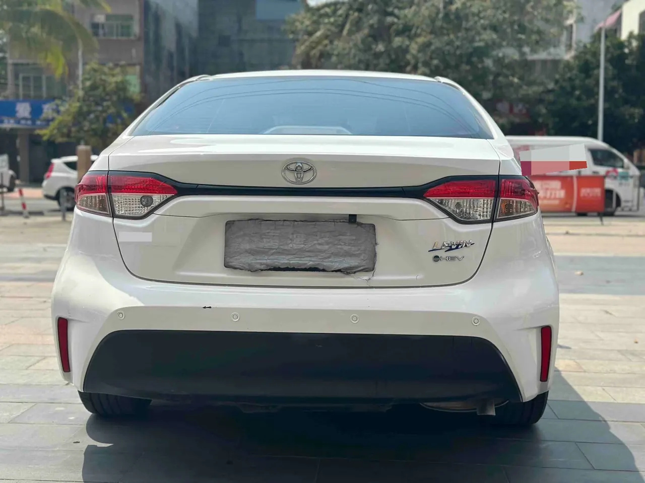 Toyota 2023 Lei Ling Shuangqing 1.8 Stepless Intelligent Electric Hybrid Deluxe Edition Automatic Gear 8