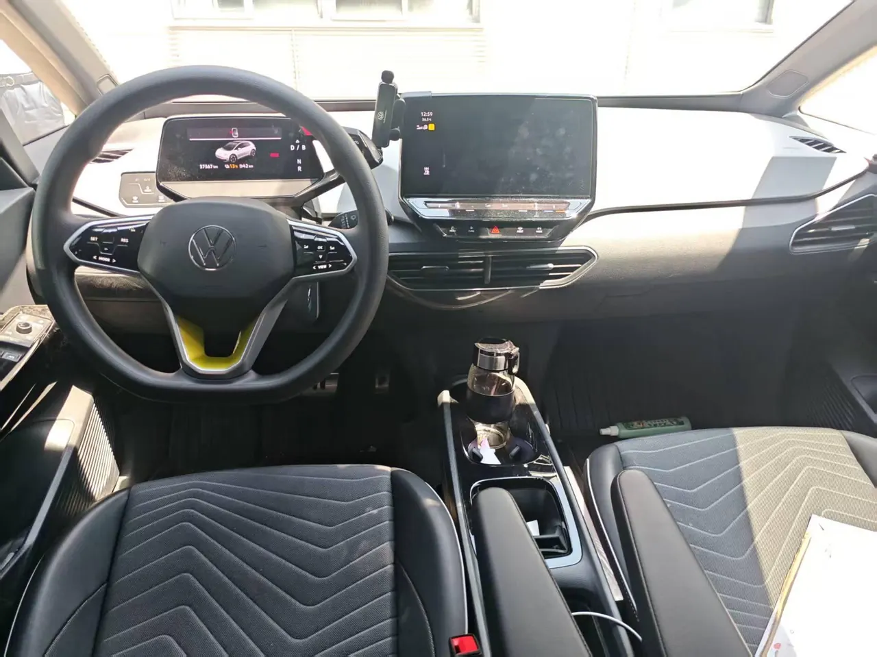 Volkswagen 2023 ID. 3 Pure Smart Edition Automatic Transmission 4
