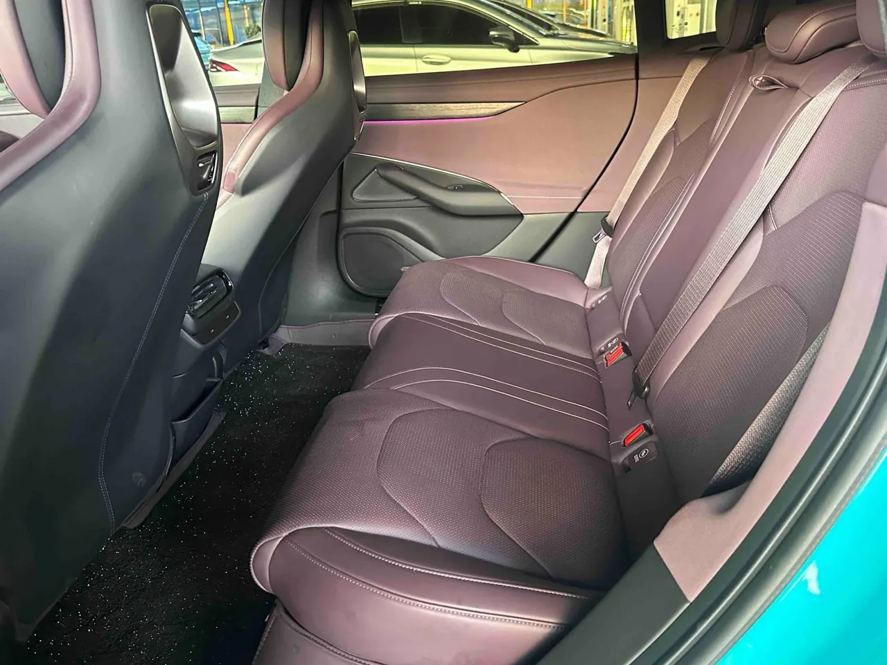 MI 2024 SU 7 830km Rear Drive Ultra Long Endurance High-end Smart Drive Pro Edition Automatic Gear 7