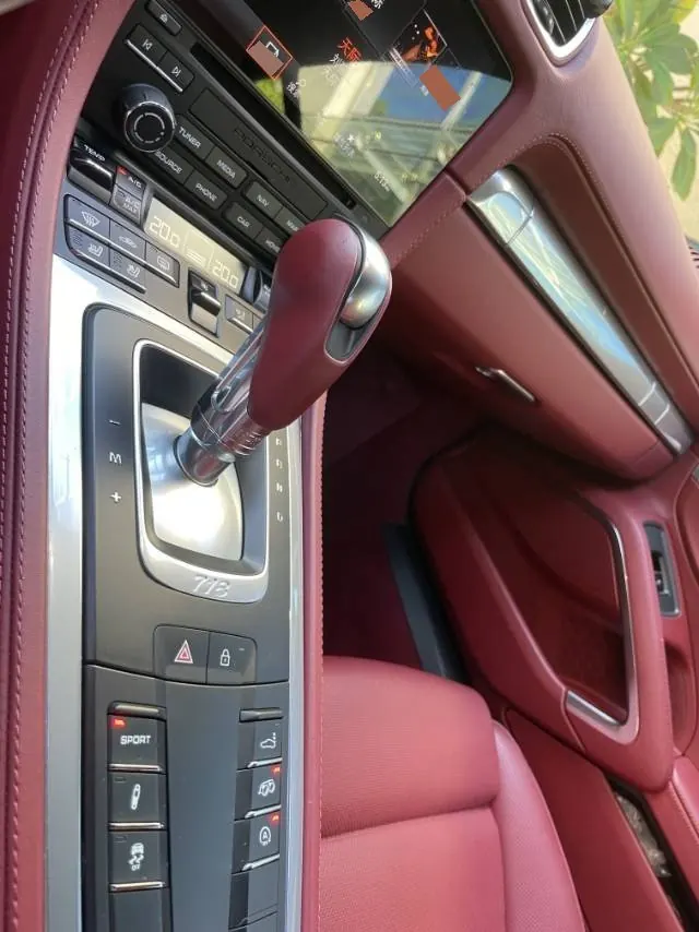 Porsche 718 (Imported) 2020 718 Carman 2.0T Automatic 8