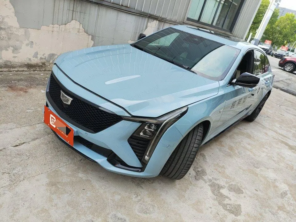 打开图片灯箱:Cadillac 2025 CT5 2.0T 28T Track Performance Edition Peak Track Optional Package Automatic Gear