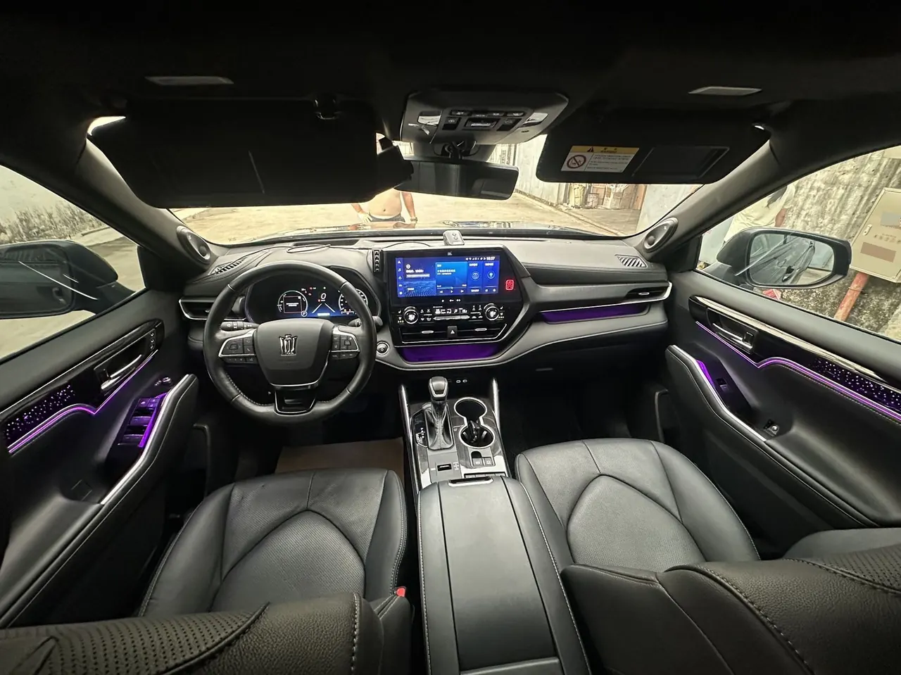 Toyota 2022 Crown Land Release 2.5 Stepless Four-wheel Drive Flagship Automatic Gear 7