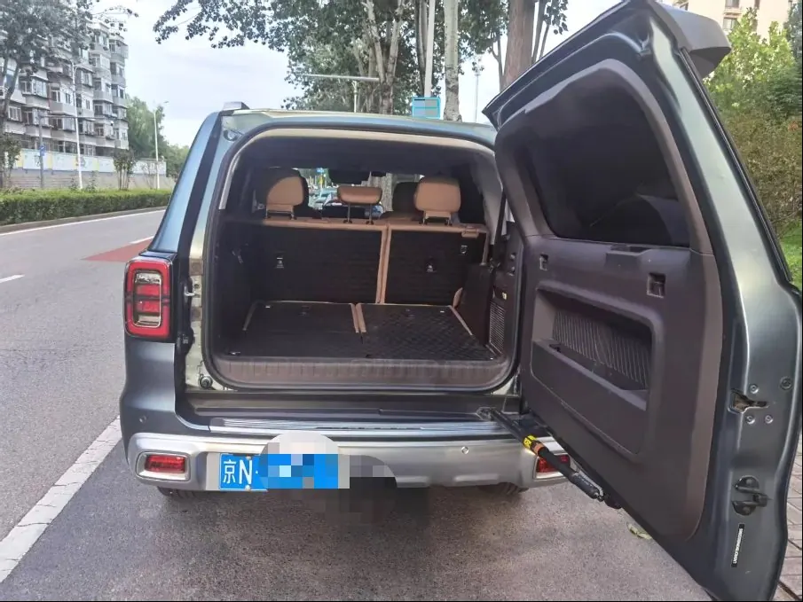 Beijing 2022 BJ60 48V 2.0T 51 Edition 7-seat Automatic Gear 3