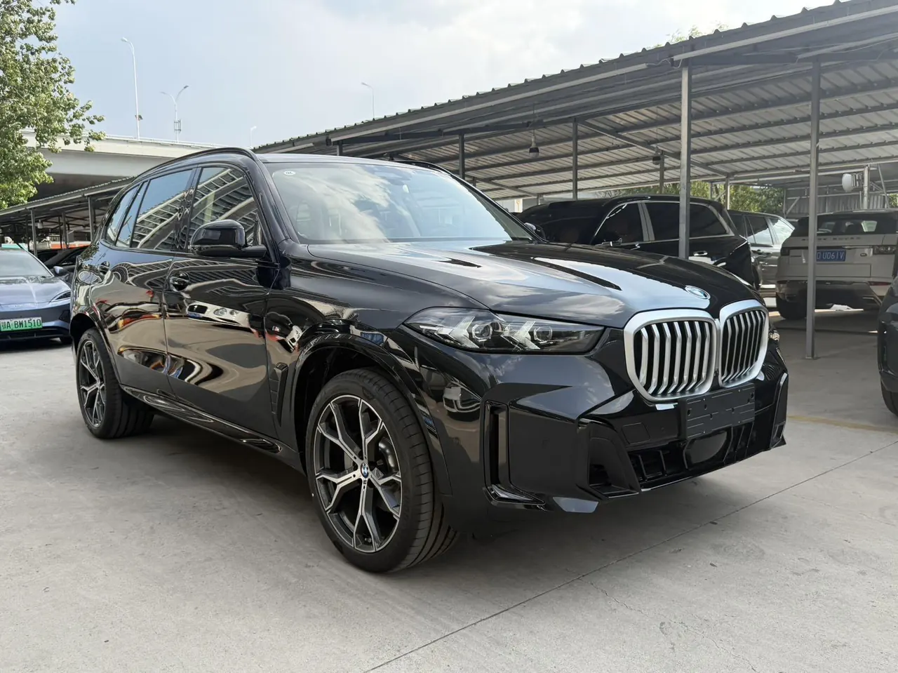 BMW 2026 X5 xDrive30Li 48V 2.0T exclusive m sports obsidian night suit (modified) automatic gear 3