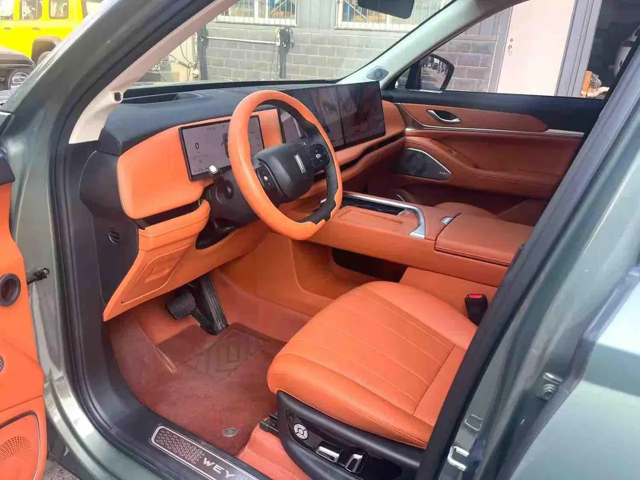 WEY 2026 Blue Mountain DHT 1.5T Intelligent Advanced Edition Four-wheel Drive Max Automatic Gear 3