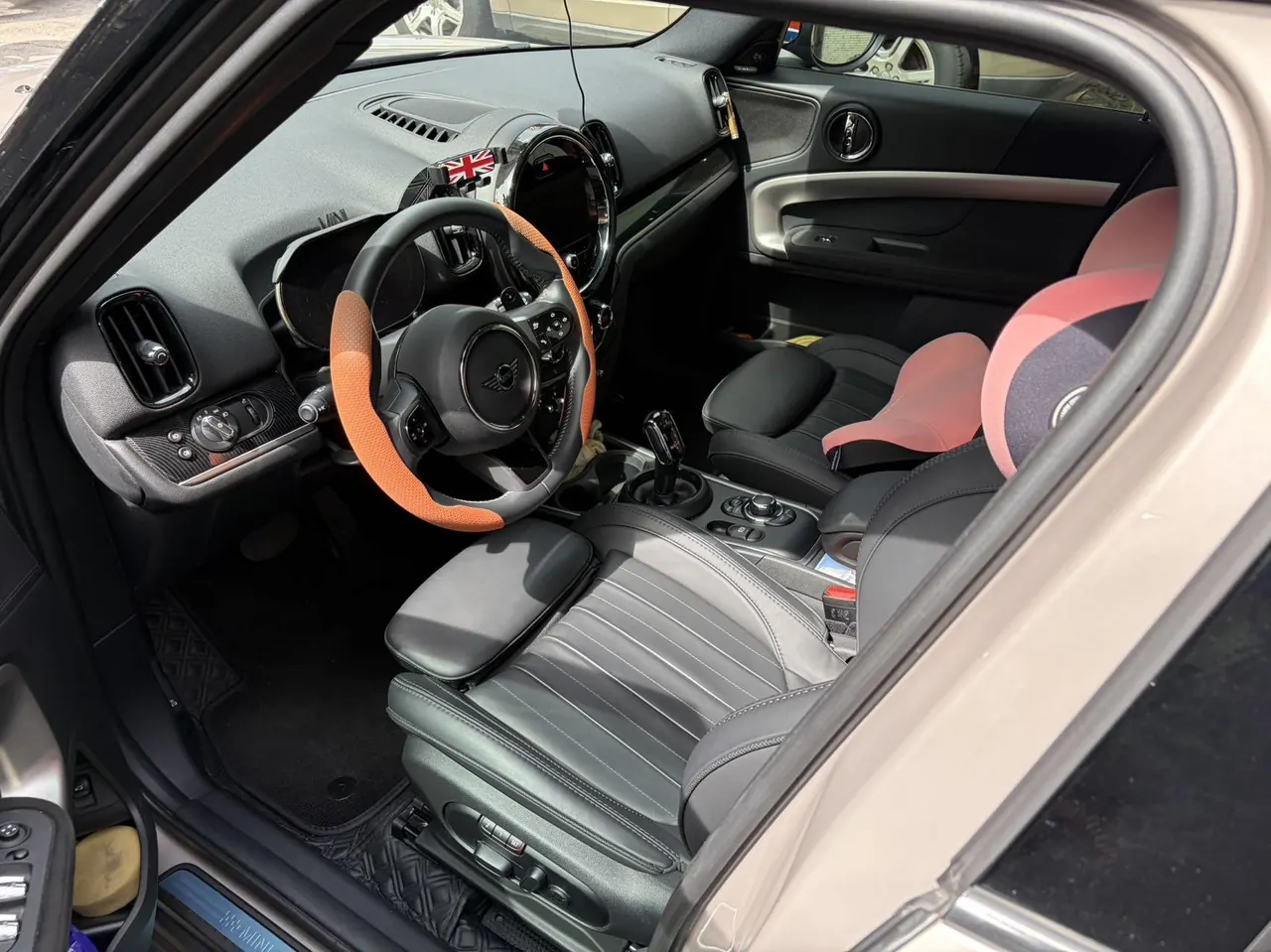 MINI Countryman (imported) 2023 Cooper S Countryman All 4 2.0T connoisseur (modified) automatic gear 3