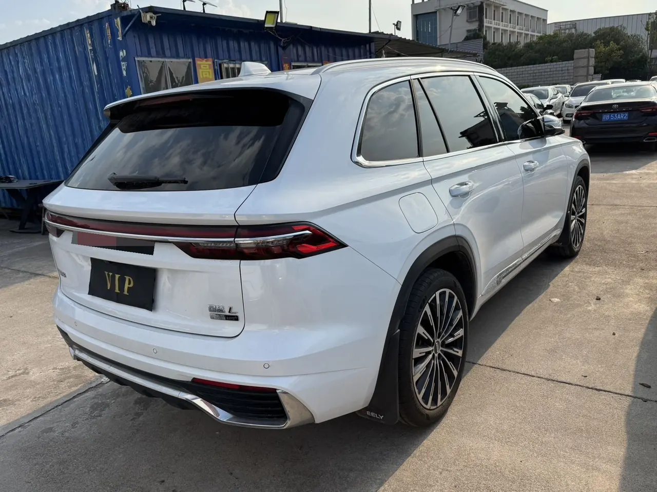 Geely 2026 XingyueL (Monjaro) 2.0TD Oriental Obsidian Edition Automatic Gear 3