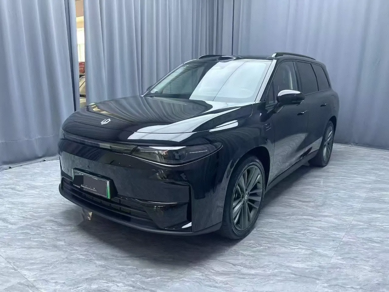 Open image lightbox: Leapmotor 2026 C 16 280 Laser Radar Zhizun Edition 6-seat Automatic Gear