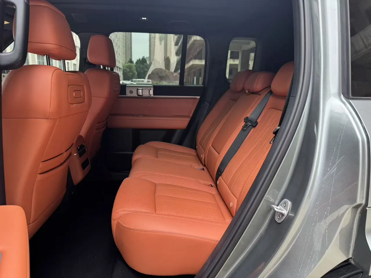 FangChengBao 2025 titanium 7 1.5T stepless 190KM four-wheel drive Ultra version of automatic gear 8