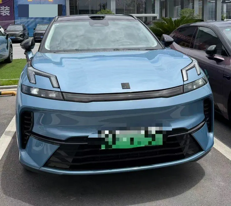 LYNK&amp;CO 2026 LYNK&amp;CO 08 EM-P 1.5T 210 Four-wheel Drive Performance Ultra H7 Automatic Gear 3