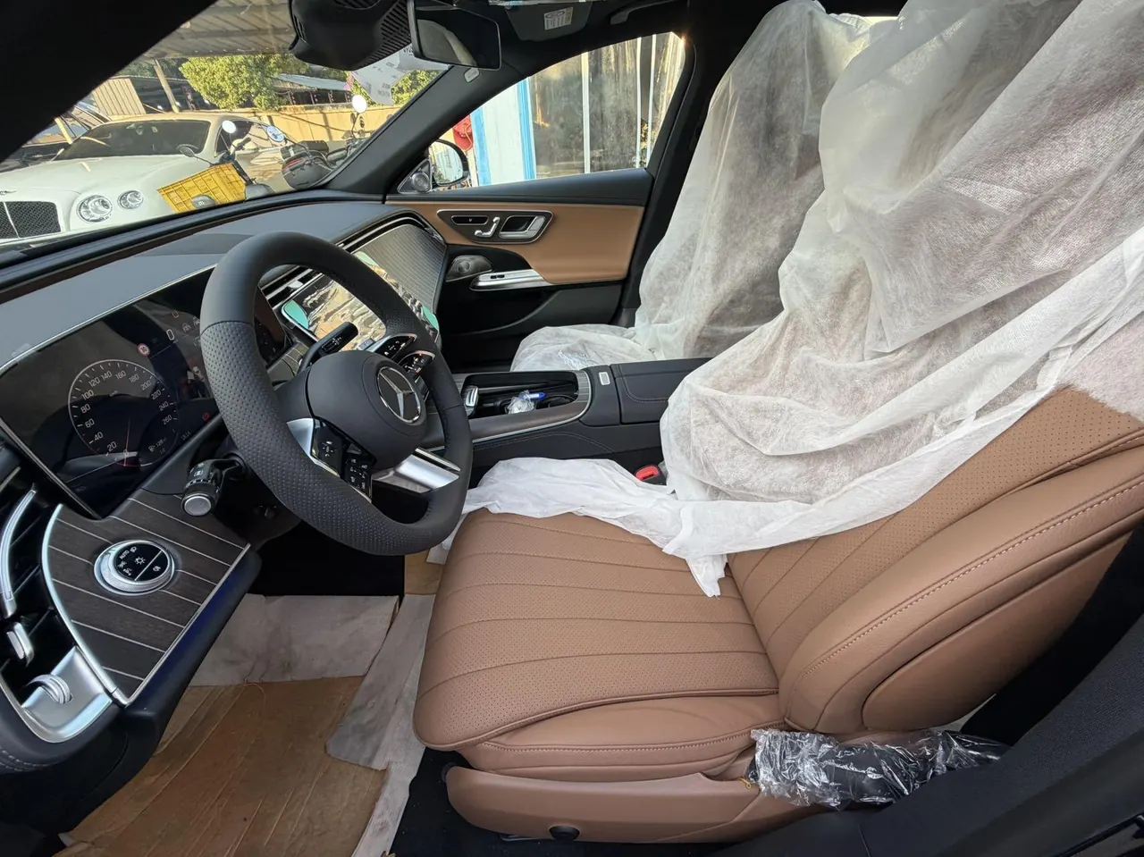 Mercedes Benz E Class 2026 E 300 L 48V 2.0T Fashion (Change 2) Automatic Gear 5