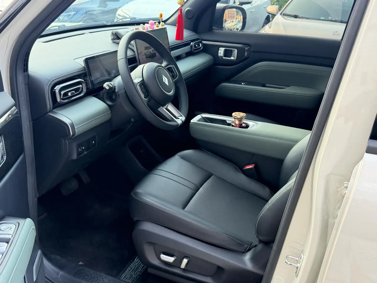 BaoJun 2026 Yueyou Plus 301km Flagship Automatic Gear 3