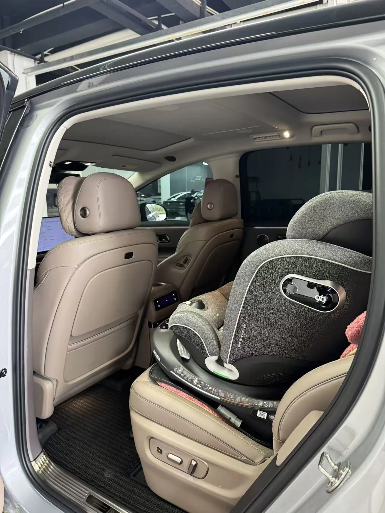 Li 2025 i8 Standard Edition Automatic Gear 3