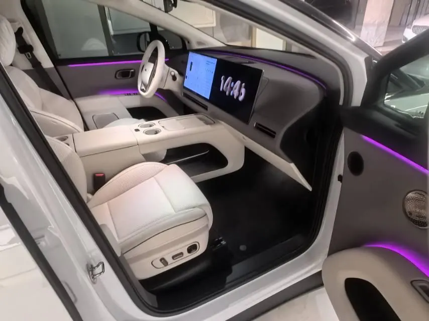 Li 2025 i8 Standard Edition Automatic Gear 5