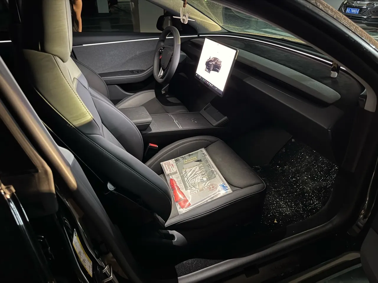 Tesla 2025 Model 3 Rear-Wheel-Drive Edition (facelift) Automatic Transmission 5