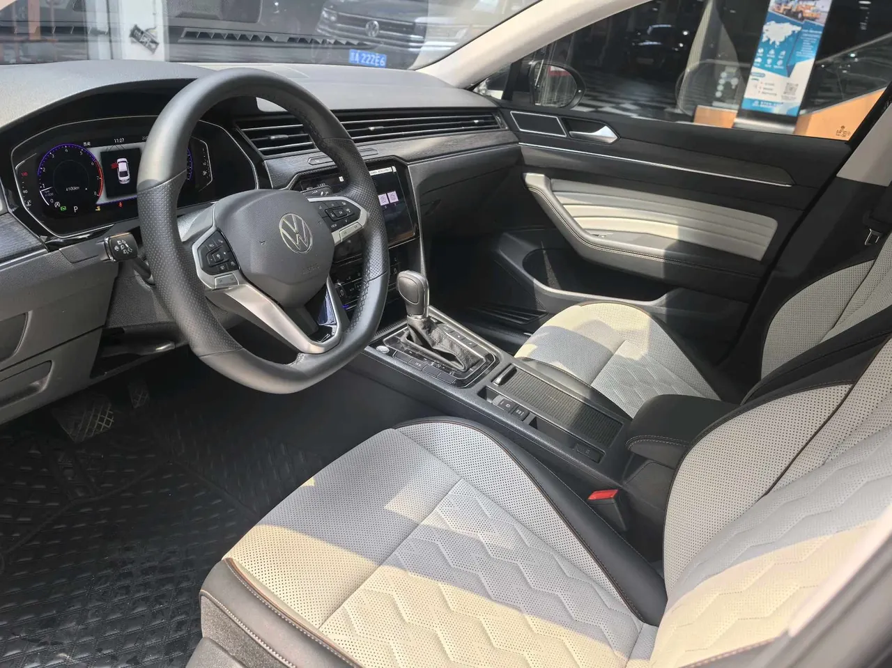 Volkswagen 2026 Magotan 2.0TSI 380TSI 30 million selected luxury automatic gear 4