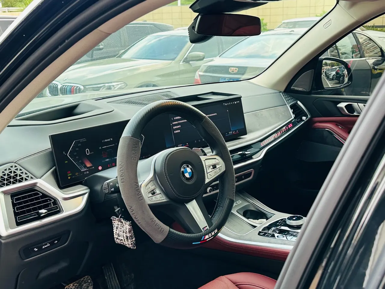BMW 2026 X5 xDrive30Li 48V 2.0T exclusive m sports obsidian night suit automatic gear 10