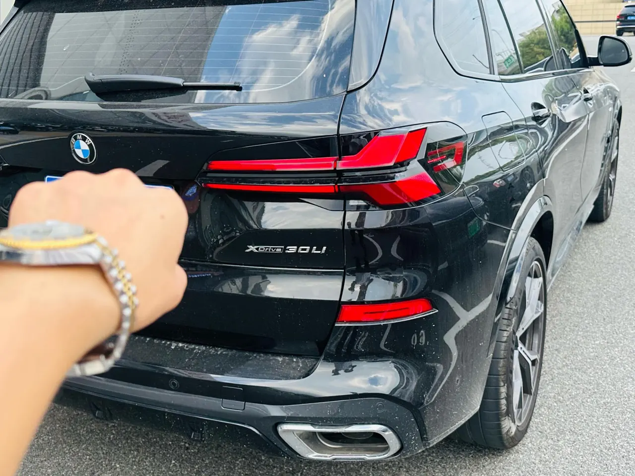BMW 2026 X5 xDrive30Li 48V 2.0T exclusive m sports obsidian night suit automatic gear 11