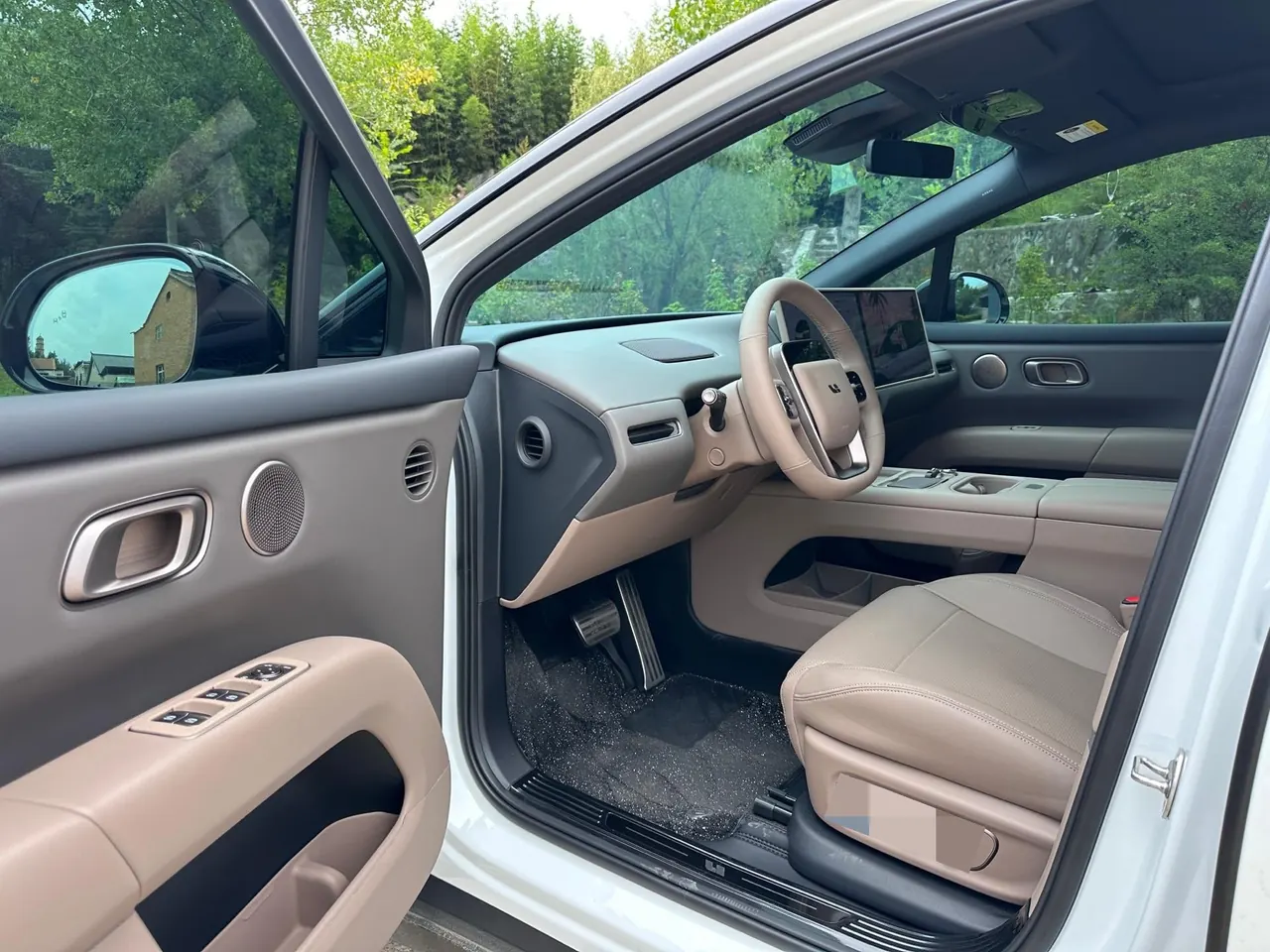 Li 2025 i6 four-wheel drive basic automatic transmission 5