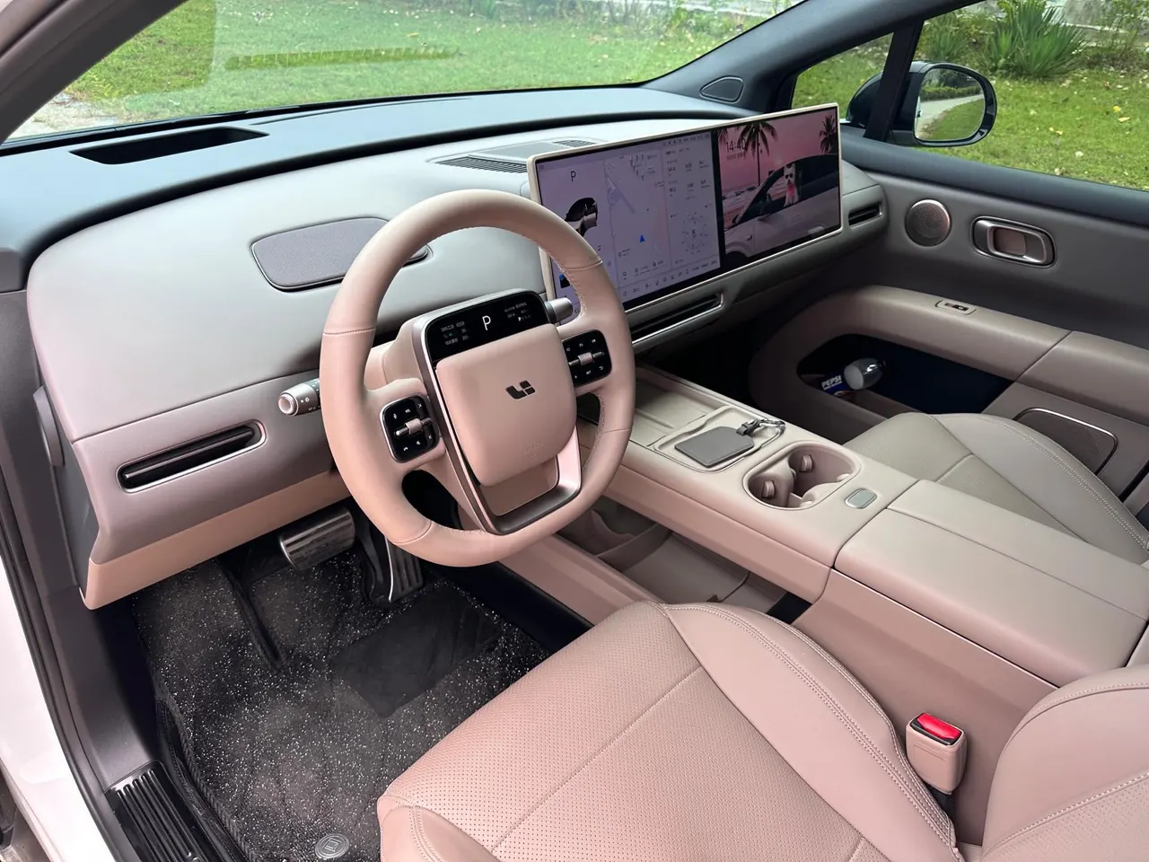 Li 2025 i6 four-wheel drive basic automatic transmission 7