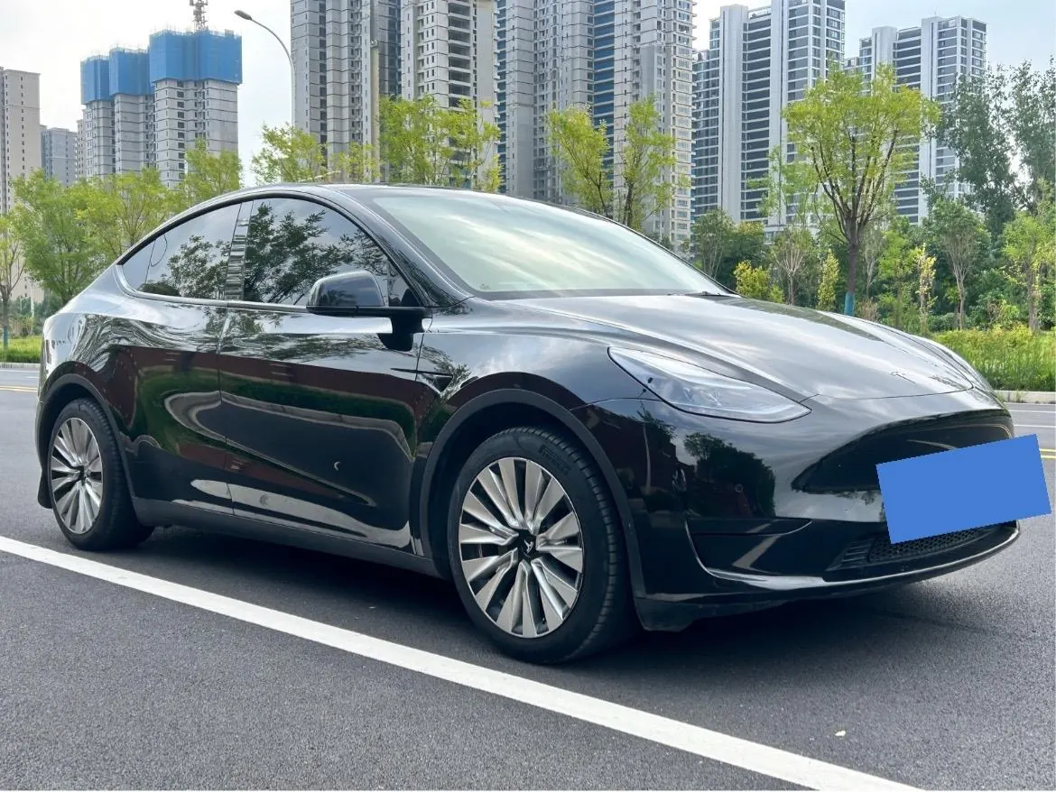 Tesla 2022 Model Y rear-wheel drive version (facelift) automatic gear 3